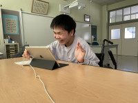 遠隔操作での案内の様子①